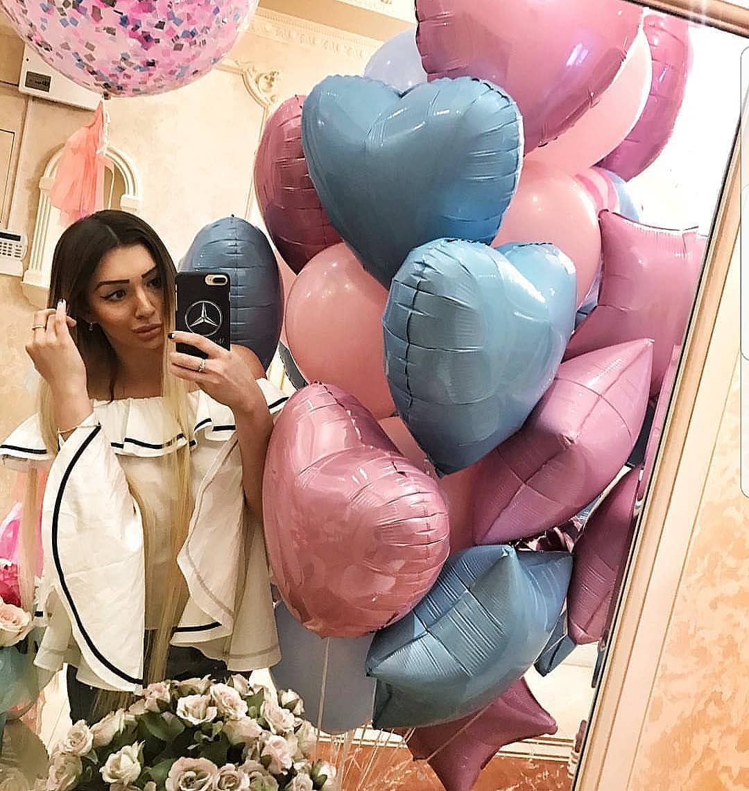 27579349_10117350737