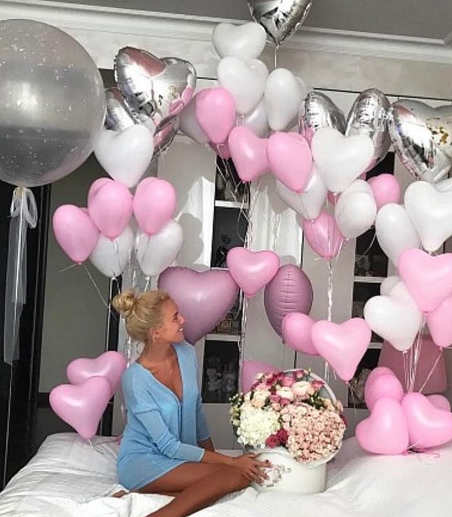 27894128_21119793609