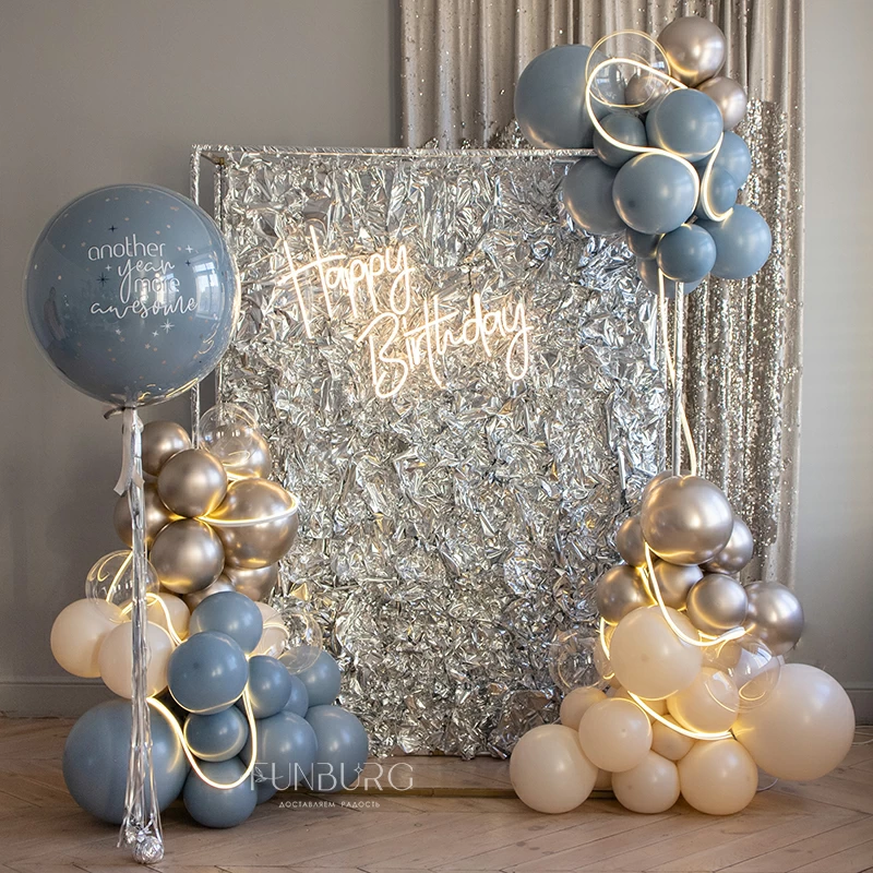 arka_fotozona_s_sharikami_sky