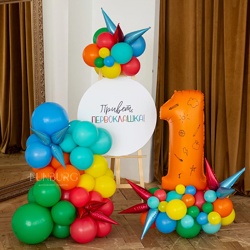 bento_fotozona_s_molbertom_pervoklashka